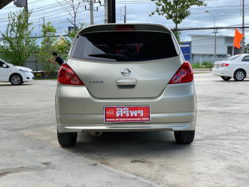 TIIDA 1.6 ,A/T